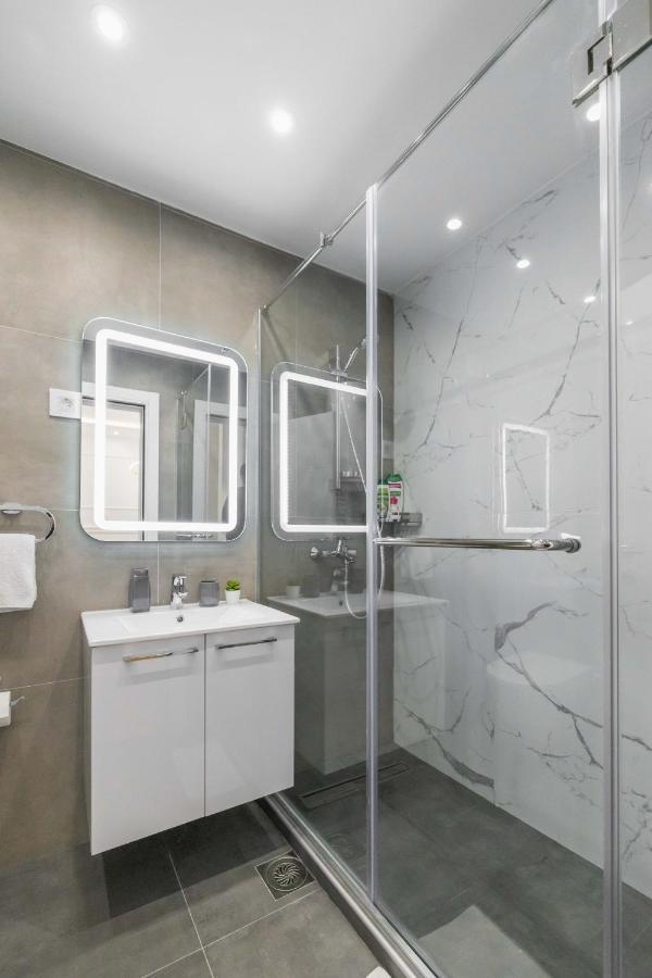 Apartment Marina Нови Сад Екстериор снимка